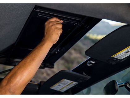 Rampage Products 990235 TrailView Tonneau Top for 2007-2018 Jeep Wrangler JK 2-Door, Black Diamond